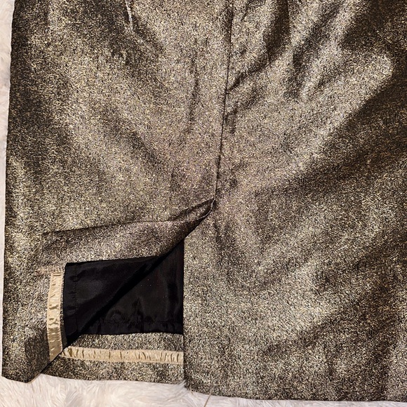 NWT Gold glitter pencil skirt - Picture 6 of 7